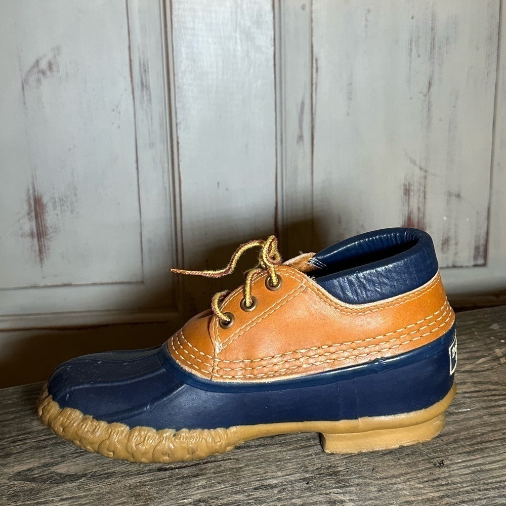 L.L. Bean Gumshoes 3-Eye Waterproof Vintage Mid Ankle Bean Boots Womens Sz 5 USA - Picture 6 of 10